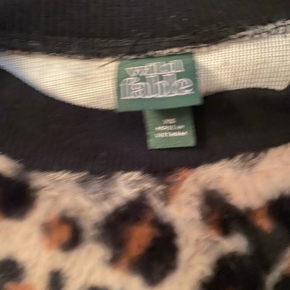 💥bundle 2 Sherpa womans sweaters size s/xs - Picture 2 of 3